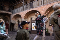 PODARUJ BLISKIM SPACER Z PRZEWODNIKIEM, CZYLI SPACERUJ Z FRAJDĄ