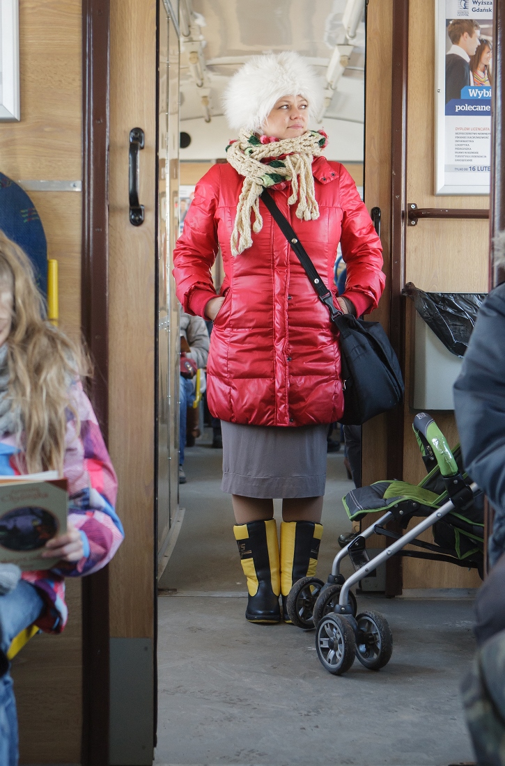 Z autobusem na sesji zdjęciowej - Kolejka SKM