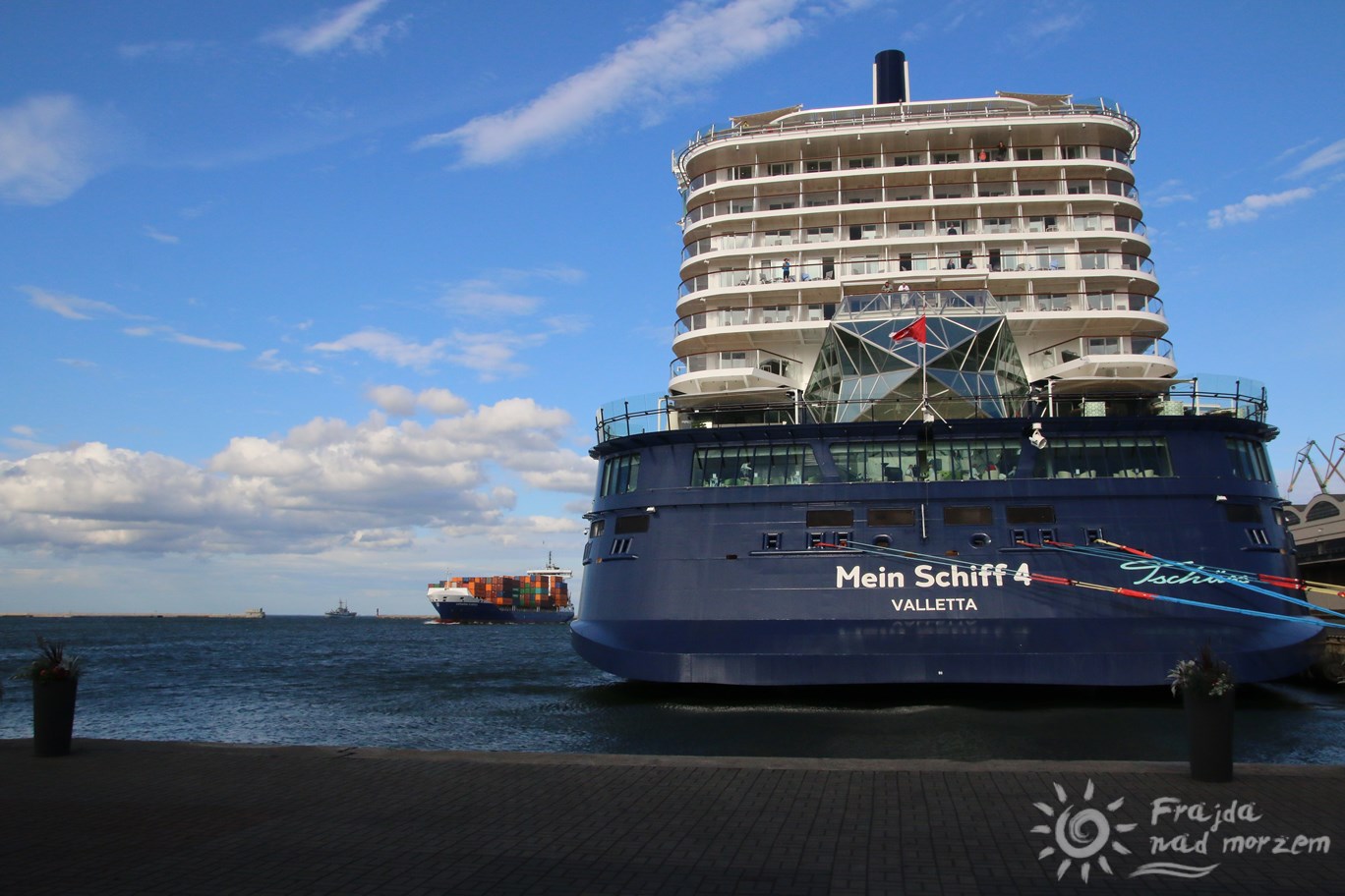 Mein Schiff 4